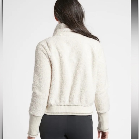 Athleta womens Tugga Sherpa zip up Jacket Natural Ivory Off White size small - Picture 2 of 9